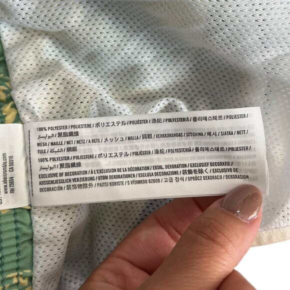 Abercrombie Fitch Pineapple Swim Trunks Green XL Fruit Tropical‎ Resort Camp - Picture 5 of 10